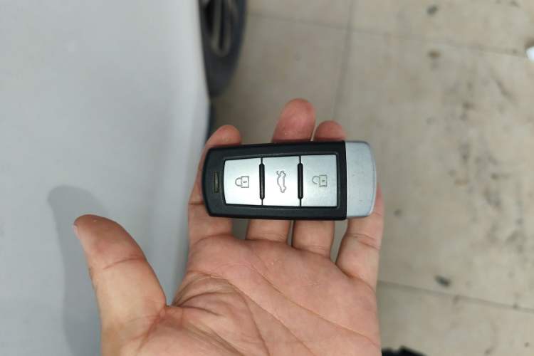 Used Zotye T600 2016 Sports Edition 1.5T Manual Luxury Model Vehicle Key