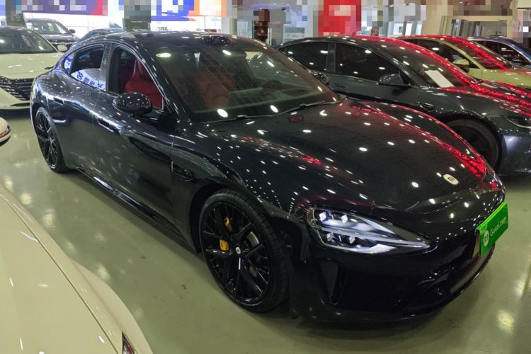 Used Xiaomi Auto SU7 2024 Four-Wheel Drive Ultra-Long Range Advanced Intelligent Driving Max Edition