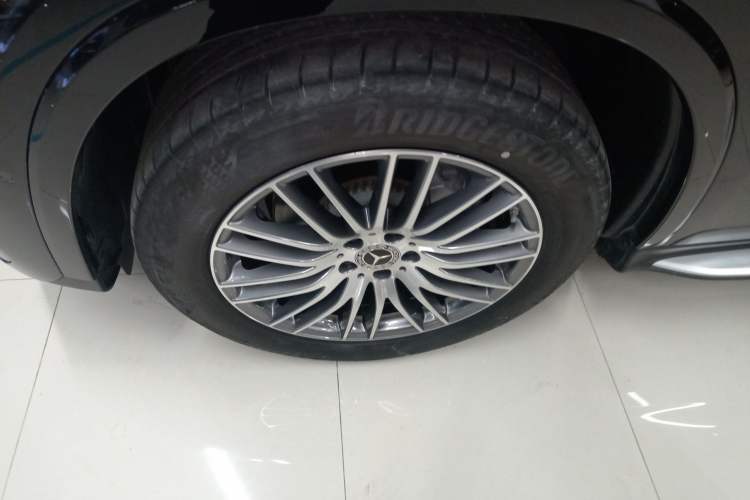 Used Mercedes-Benz GLC 2023 Refreshed GLC 300 L 4MATIC Dynamic Edition 5 Seats
