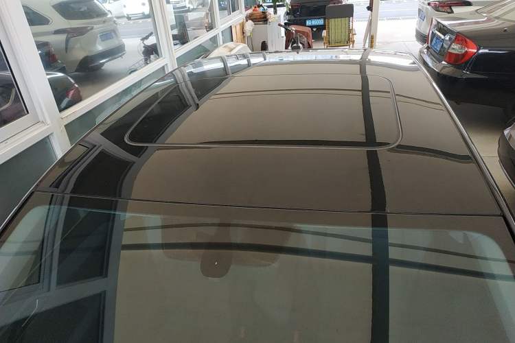 Used Volkswagen Lavida 2023 1.5L Automatic 5 Million Edition Roof