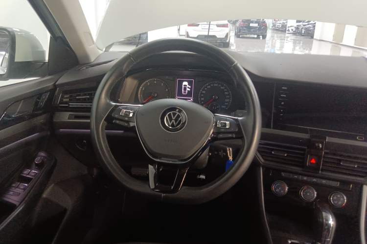 Used Volkswagen Bora 2021 1.5L Automatic Comfort Smart Connect Edition Steering Wheel