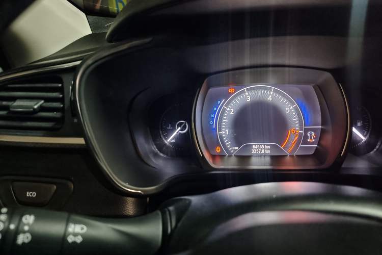 Used Renault Kadjar 2017 2.0L Two-Wheel Drive Luxury Edition