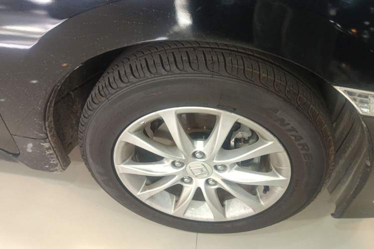 Used Honda Civic 2016 180TURBO CVT Comfort Version Right Front Wheel Hub