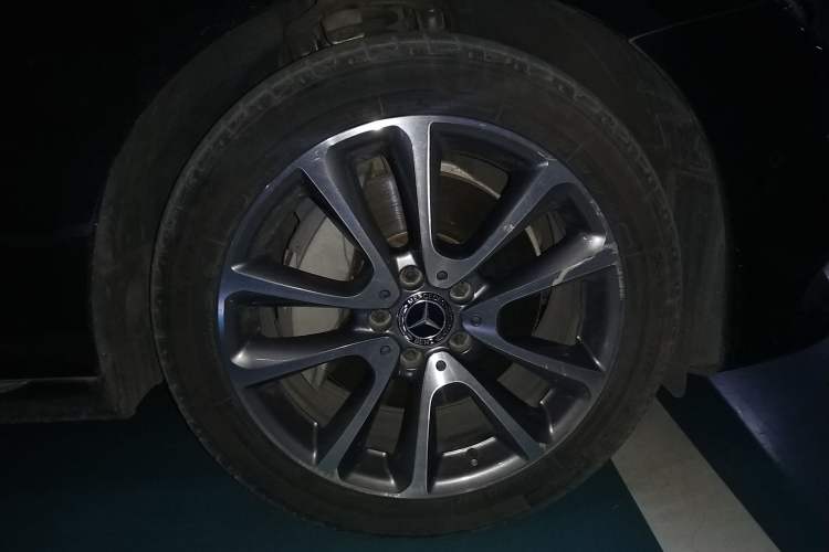 Used Mercedes-Benz E-Class 2019 Restyled E 300 L Luxury Edition
