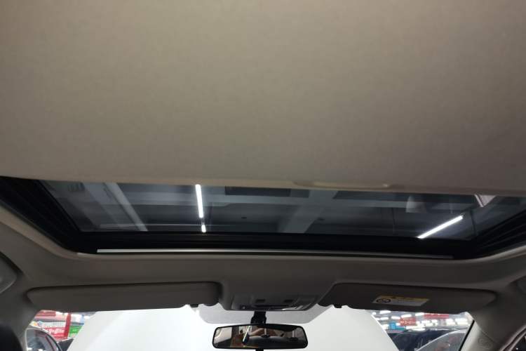 Used Toyota RAV4 2018 2.0L CVT Two-Wheel Drive Fashion X Edition