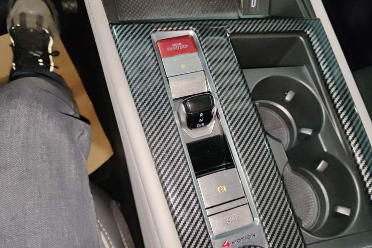 Used Volkswagen Teramont 2023 530 V6 Four-Wheel Drive Prestige Luxury Edition Gear Lever