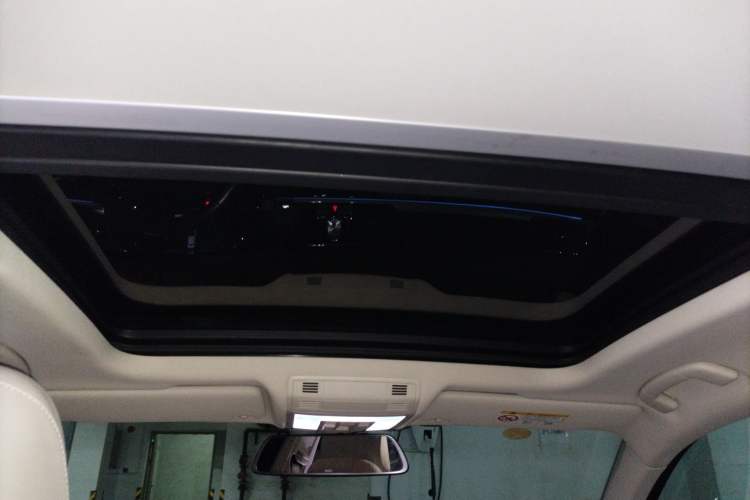 Used Volkswagen Phideon 2018 Revised Version 380TSI Two-Wheel Drive Business Edition
