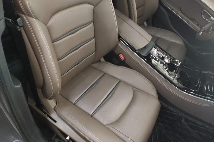 Used BYD Han 2020 DM Four-Wheel Drive Performance Edition Luxury Model
