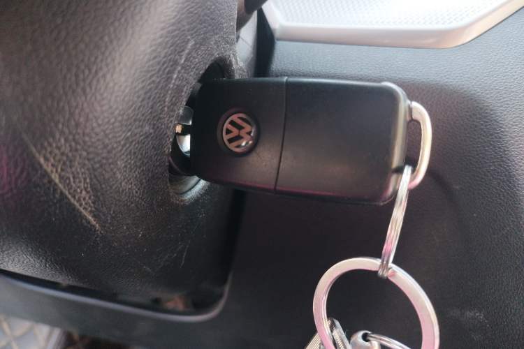 Used Volkswagen Jetta 2019 Dream Edition 1.4L Manual Comfort Version Vehicle Key