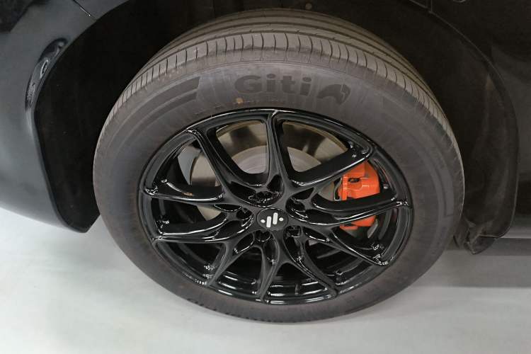 Used IM LS6 2026 Model Range-Extending 66 Max+
