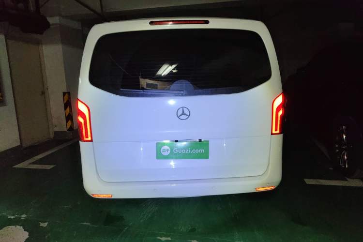 Used Mercedes-Benz Vito 2021 2.0T Business Version 7 Seats Rear