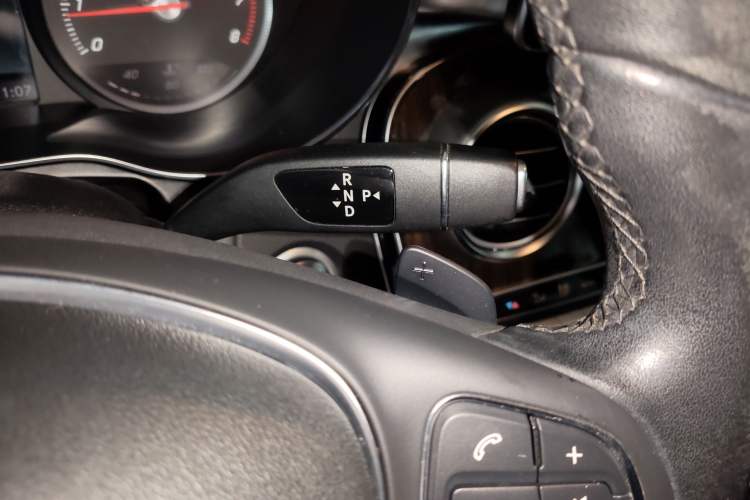 Used Mercedes-Benz GLC 2017 GLC 260 4MATIC Luxury Model