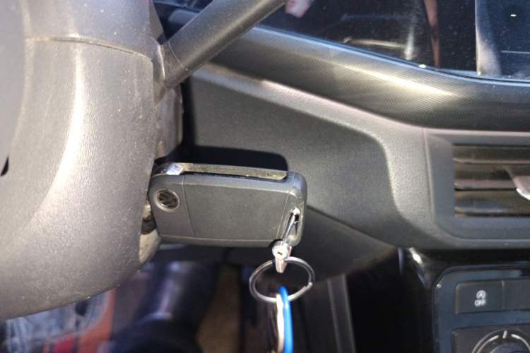 Used Volkswagen Tacqua 2020 1.5L Automatic Yue Vehicle Key