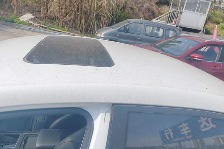 Used Roewe i5 2023 1.5L CVT Luxury Edition