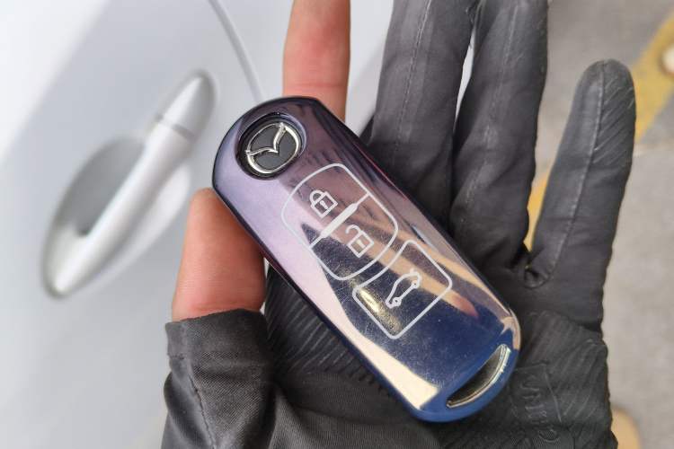 Used Mazda Atenza 2015 2.0L Blue Sky Prestige Edition