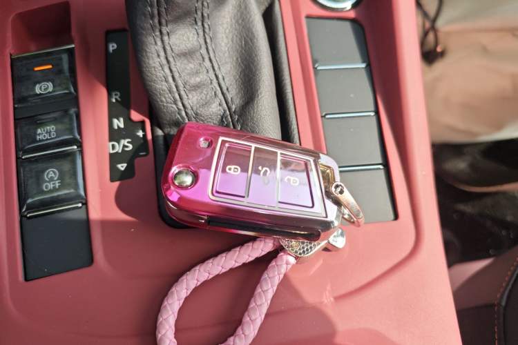 Used Volkswagen Bora 2025 Model, Facelifted 200TSI DSG Yuexing PRO Edition Vehicle Key