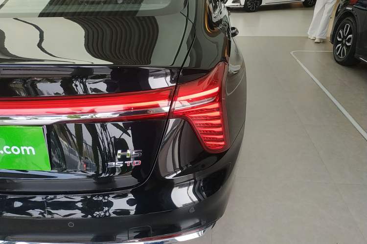 Used Hongqi H5 2024 1.5T DCT Smart Connect Flagship Edition Exterior 3