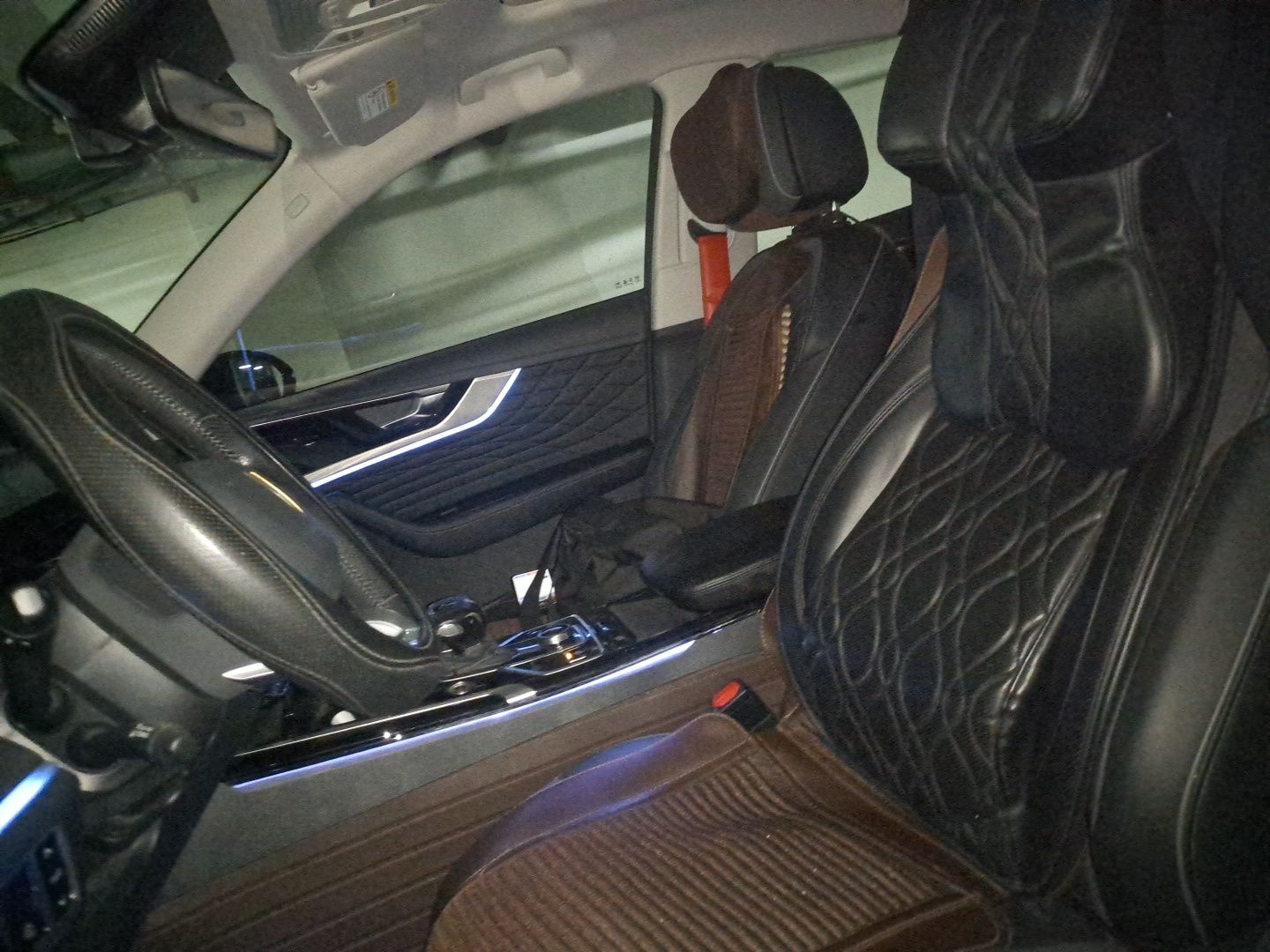 Hongqi HS5 2022 2.0T Smart Connect Flagship Edition - Chinese Trim Xiang — снимка 15