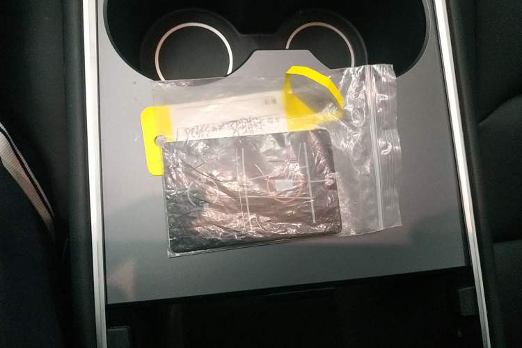 Used Tesla Model Y 2023 Rear-Wheel-Drive Version
