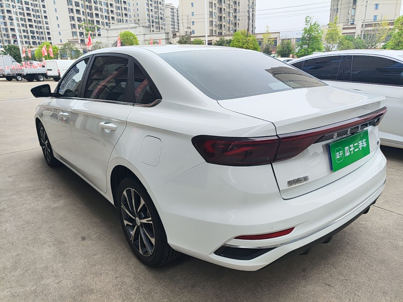 Geely Auto Emgrand 2025 4th Generation 1.5L CVT Luxury Version — снимка 4