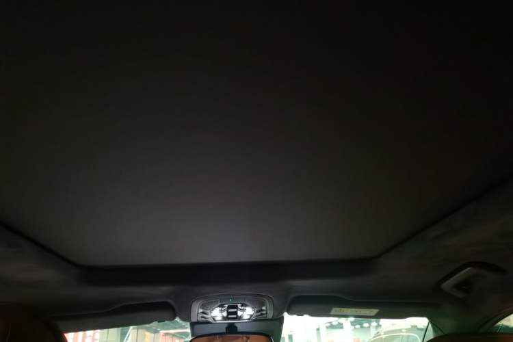 Used EXEED Lingyun 2025 300T Two-Wheel Drive Starry Edition