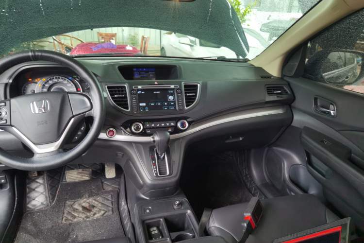 Used Honda CR-V 2015 2.0L two-wheel drive Fashion Edition