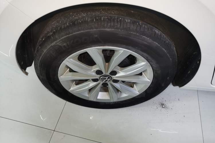 Used Volkswagen Polo 2021 Plus 1.5L Automatic Colorful Tech Edition Right Rear Wheel Hub