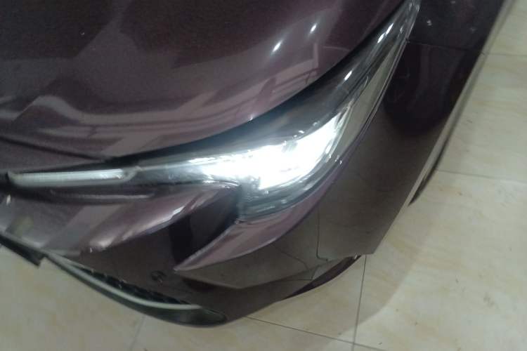 Used Toyota Levin 2019 Dual-Engine 1.8H E-CVT Luxury Edition China VI Standard Left Front Headlight