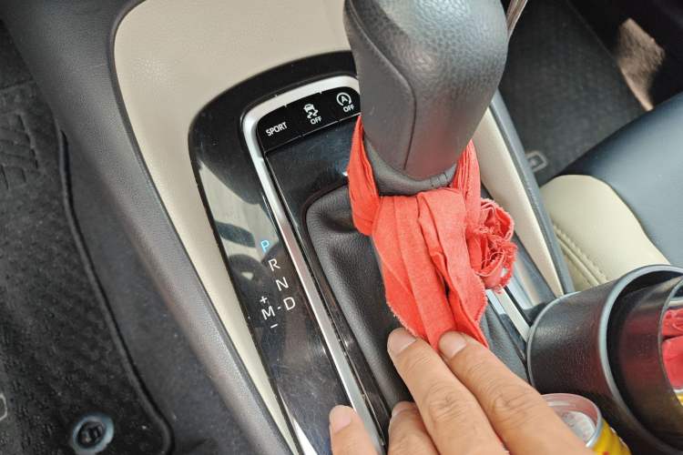 Used Toyota Corolla 2021 1.2T S-CVT Pioneer Edition Gear Lever