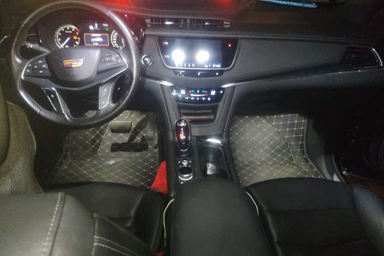 Used Cadillac XT5 2020 28T Luxury Version