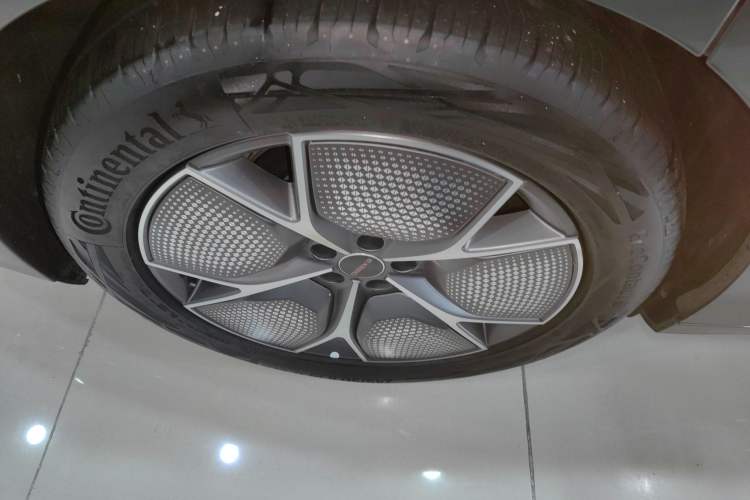 Used EXEED Star Era ES 2025 All-Electric Pro Four-Wheel Drive 77 kWh Exterior 5