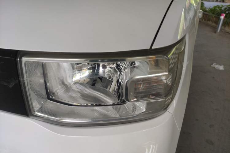 Used Wuling Hongguang MINIEV 2020 Enjoyment Model Lithium Iron Phosphate Left Front Headlight