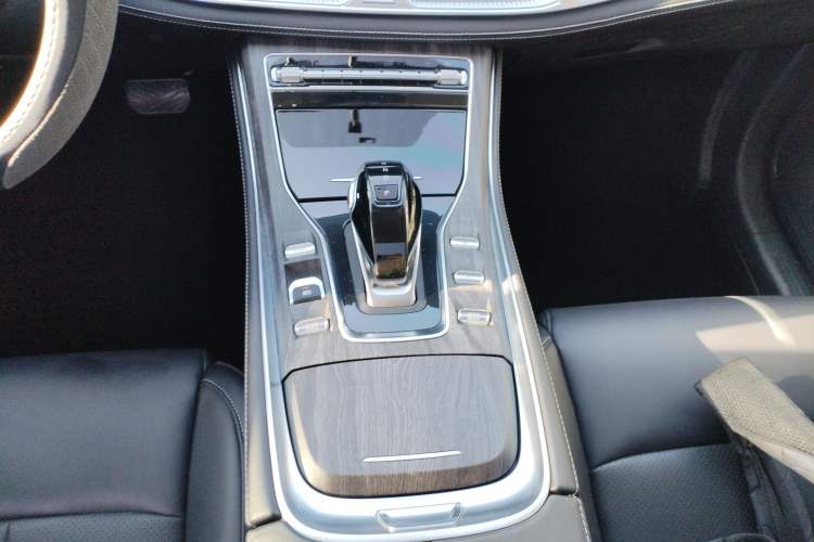 Used Landian E5 2023 1.5L DE-i 100KM Comfort Edition 7-Seater