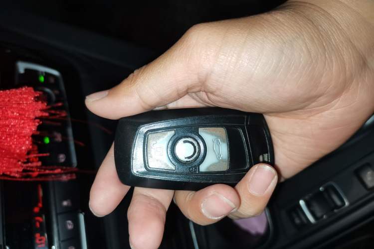 Used BMW 3 Series 2017 320Li Fashion Model
