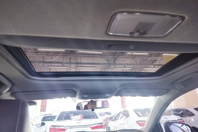 Used Toyota Levin 2016 Dual-Engine 1.8H GS-L E-CVT Leading Edition