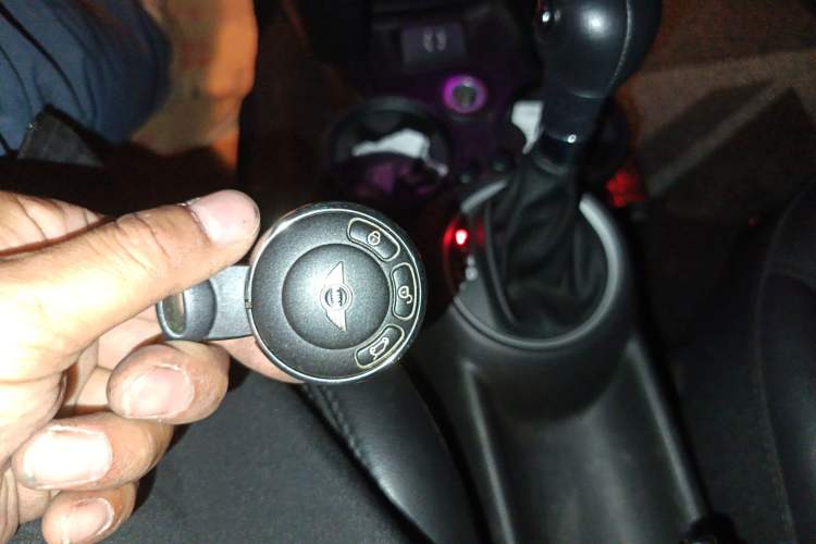 Used MINI 2012 1.6L COOPER Baker Street
