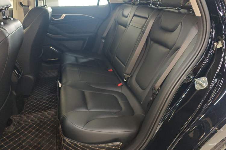 Used Bestune B70 2023 Third Generation 1.5T Automatic Enjoyment Version Left Rear Seat