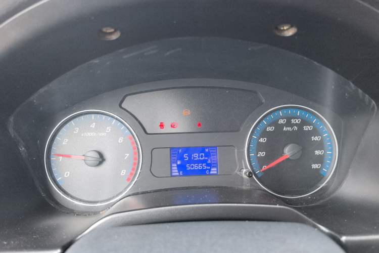 Used CHANGAN KAICHENG Shenqi F30 2019 1.5L Comfort Edition China VI Dual-Cab Long Wheelbase DAM15KL
