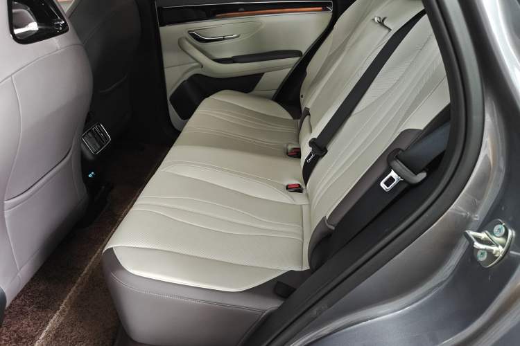 Used BYD Song PLUS New Energy 2025 DM-i 112KM Prestige Model
