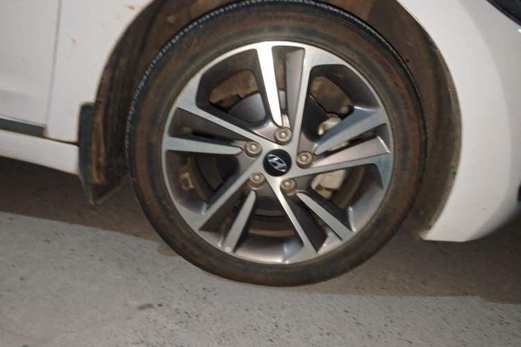 Used Hyundai Elantra (6th Generation / Lingdong) 2016 1.6L Automatic ZhiXuan – Elite Version
