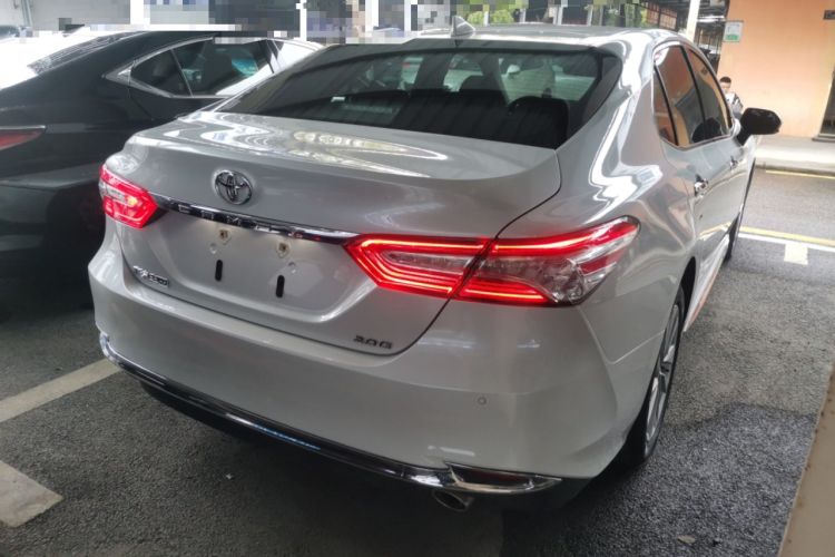 Used Toyota Camry 2023 2.0G Luxury Edition