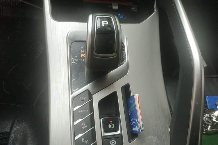 Used Geely Auto Coolray 2019 260T DCT Knight China VI Standard