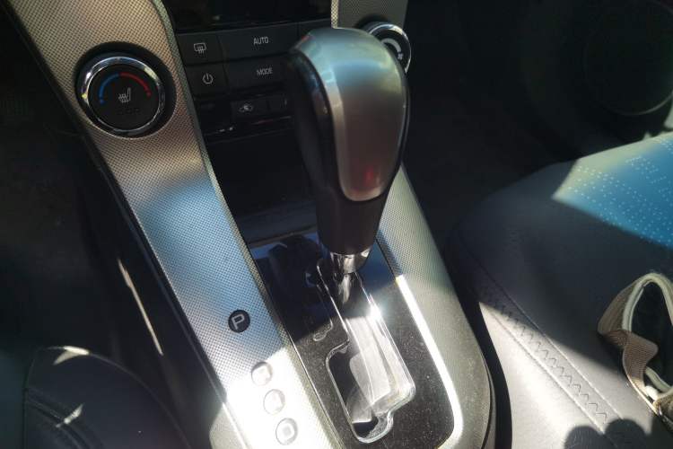 Used Chevrolet Cruze 2012 1.8L SX Automatic Transmission
