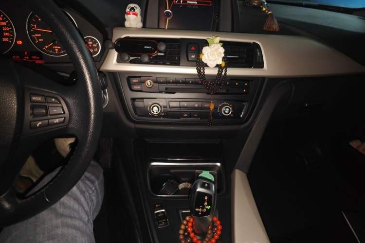 Used BMW 3 Series 2014 320i Active Edition