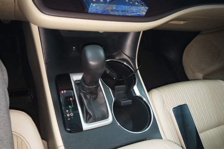 Used Toyota Highlander 2018 2.0T Four-Wheel Drive Elite Edition 7 Seats China V Standard
