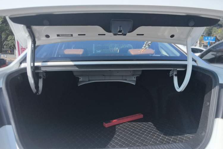 Used Changan Eado 2016 1.6L GDI Automatic JingShang Model