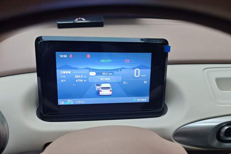 Used Wuling Hongguang MINIEV 2025 Four-Door Version Advanced Edition Instrument Cluster