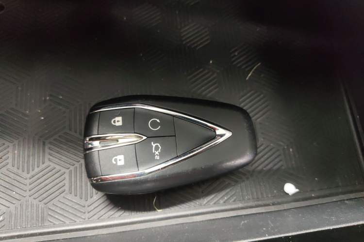 Used CHANGAN Eado 2023 Changan Edition PLUS Blue Whale NE 1.4T GDI DCT Prestige Version Vehicle Key