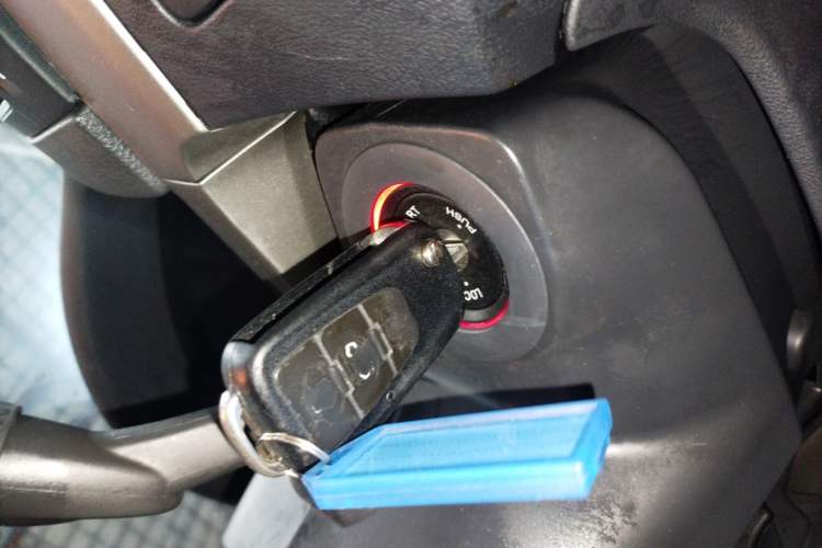 Used Roewe 350 2015 1.5L Automatic Luxury Sunroof Edition
