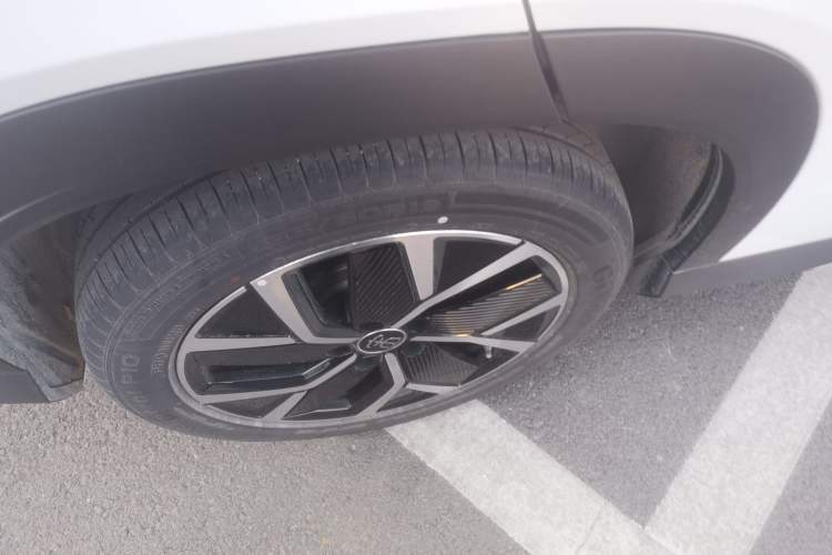 Used BYD Song L DM-i 2025 Intelligent Driving Version 160 km Beyond-Range Type
